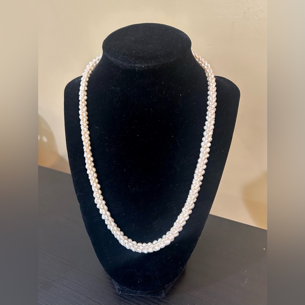 Vintage Fresh Water Pearl Cluster Necklace Elegant Classic